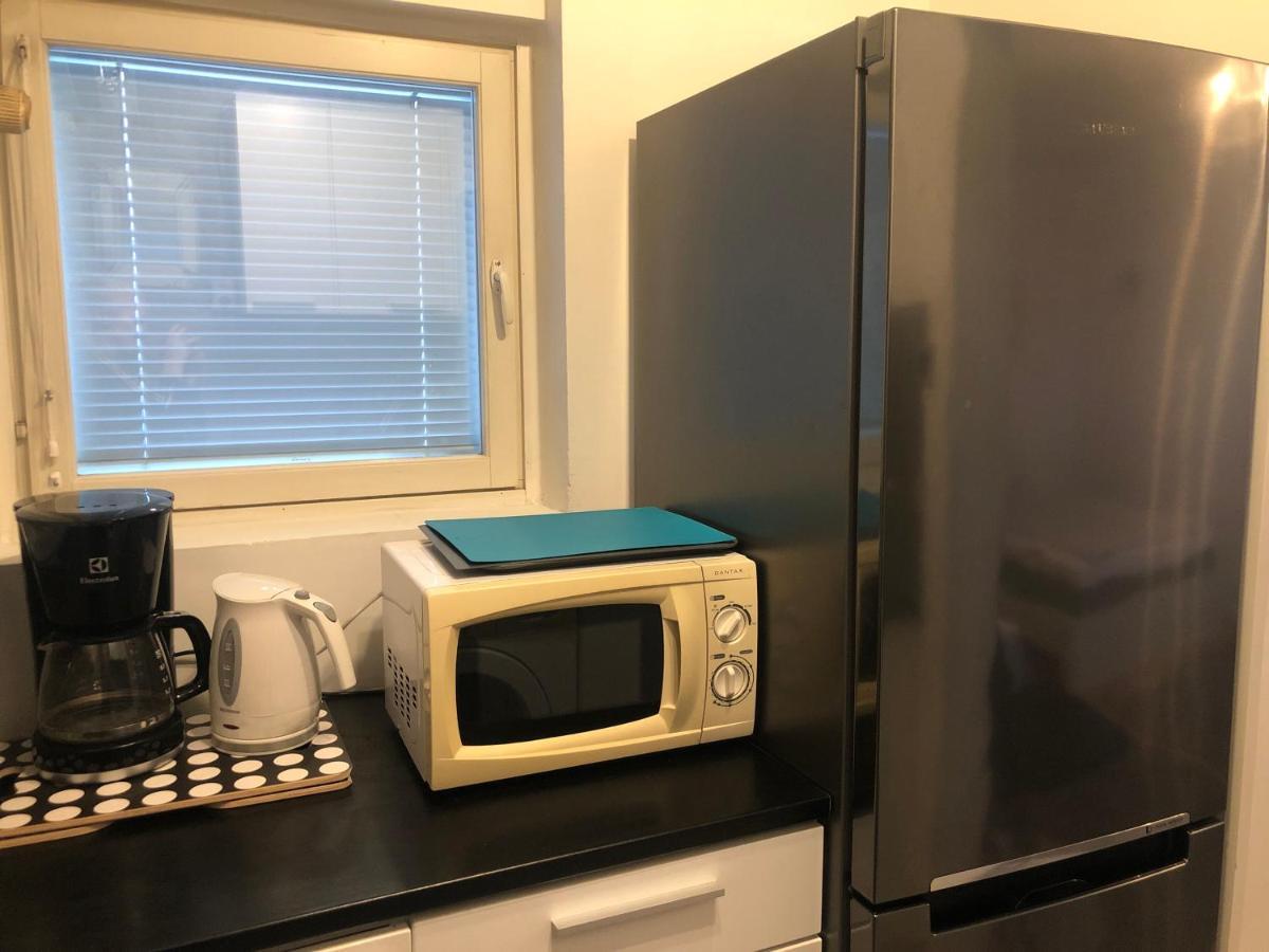 Yksio Kilometri Jokirannasta Forilta Apartment Turku Bagian luar foto